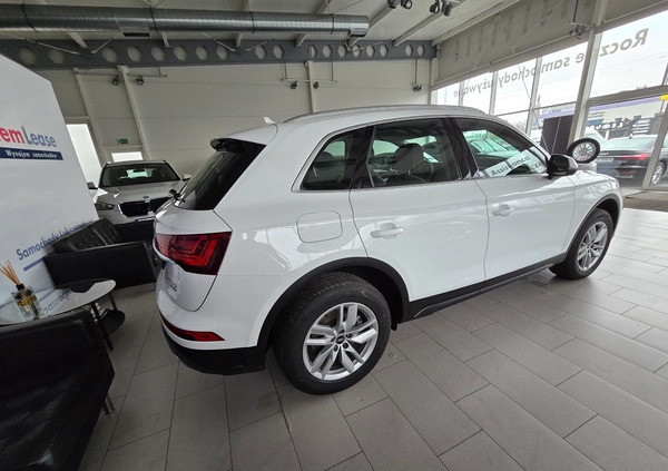 Audi Q5 cena 205800 przebieg: 12000, rok produkcji 2023 z Rzeszów małe 211